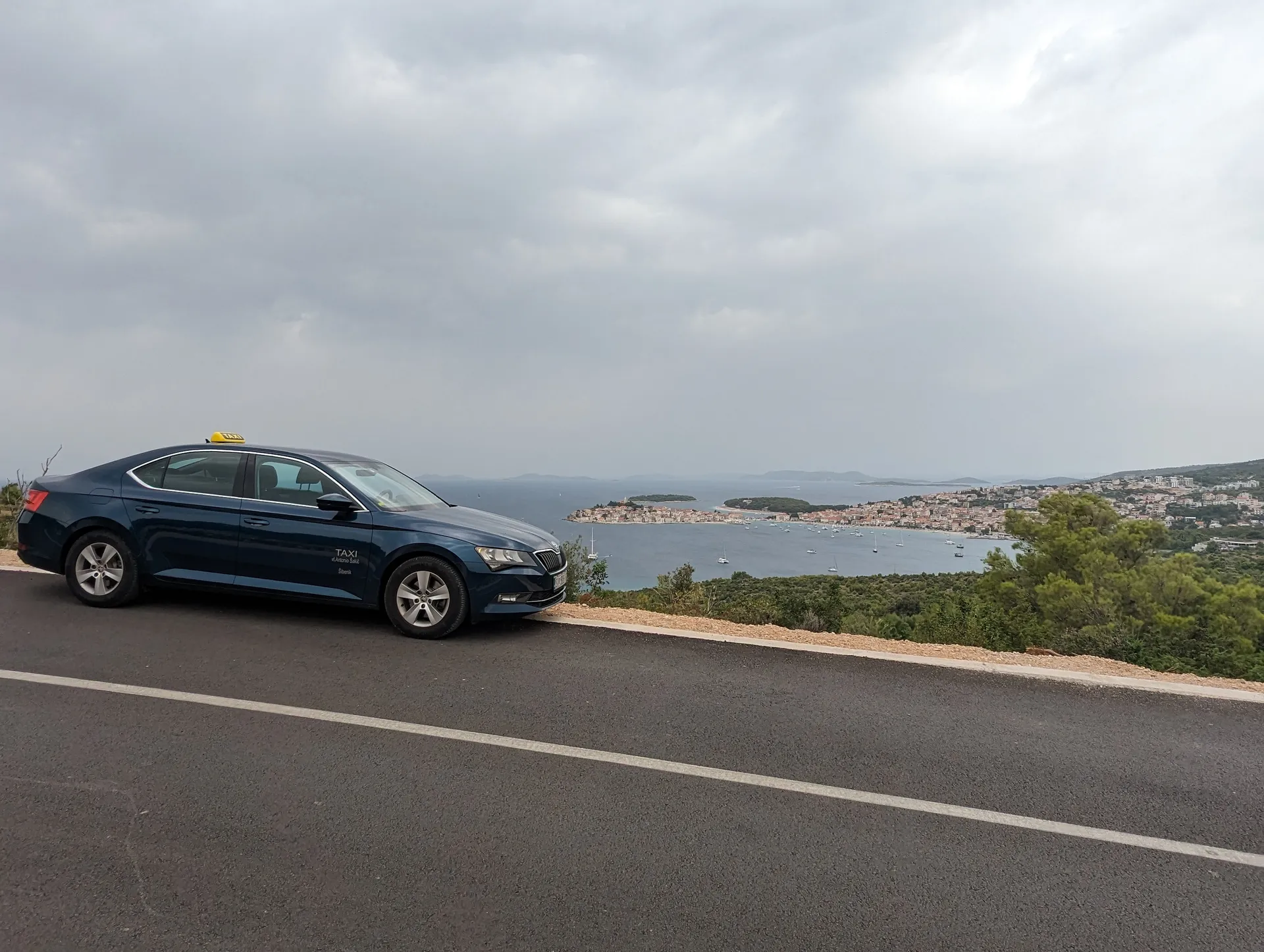 Poluotok Primošten -- privatni taksi prijevoz do Skadra